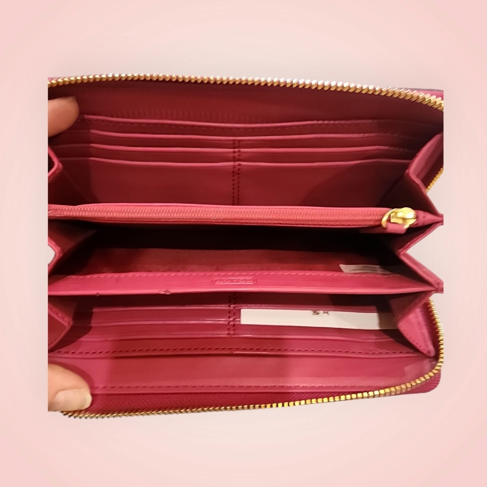 Coach Embossed Wallet - Picture 8 of 10
